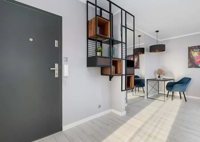 Modern City View Apartment In Szczecin With Balcony & Workspace By Noclegi Renters