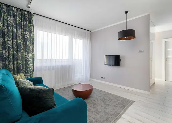 Apartament Modern City View Apartment In Szczecin With Balcony & Workspace By Noclegi Renters Szczecin