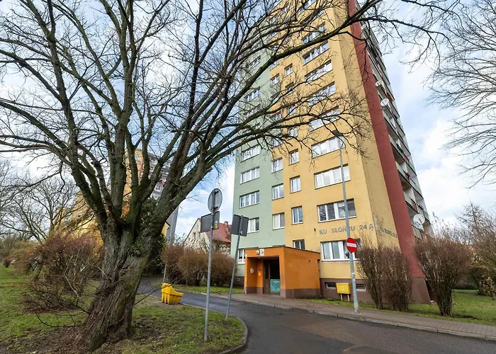 Modern City View Apartment In Szczecin With Balcony & Workspace By Noclegi Renters Apartament Szczecin